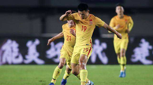 河南队遭遇五连败，陷入困境的简单介绍